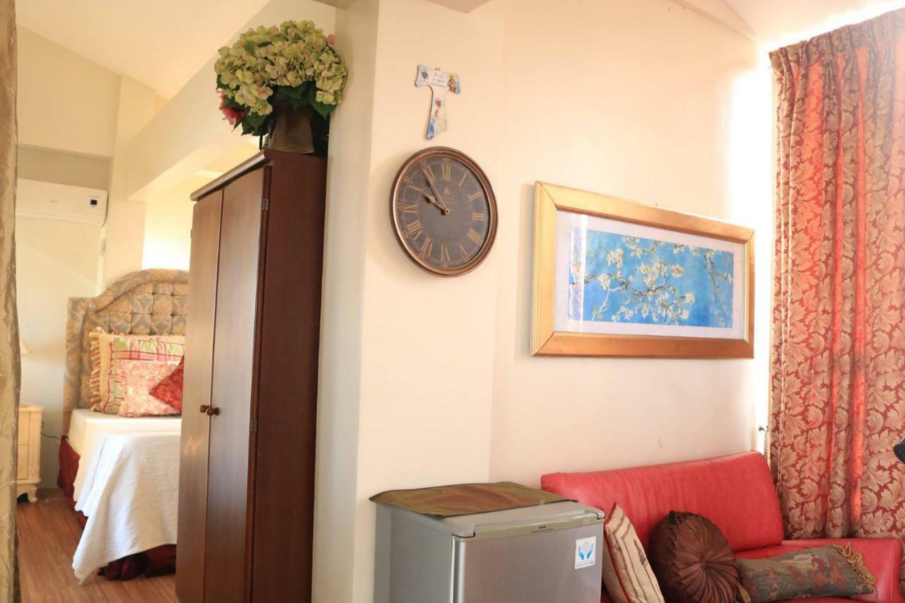 The Saint Joseph Residential Suites Лусена Екстер'єр фото